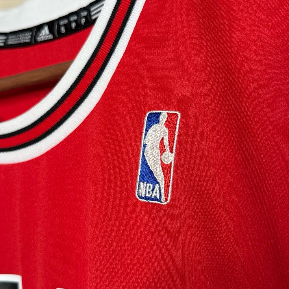 Chicago Bulls ROSE 🌹 - Picture 3 of 8
